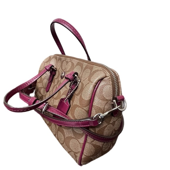 Coach Mini Bennett 2Way Shoulder Bag Authentic : In great condition - Picture 3 of 8